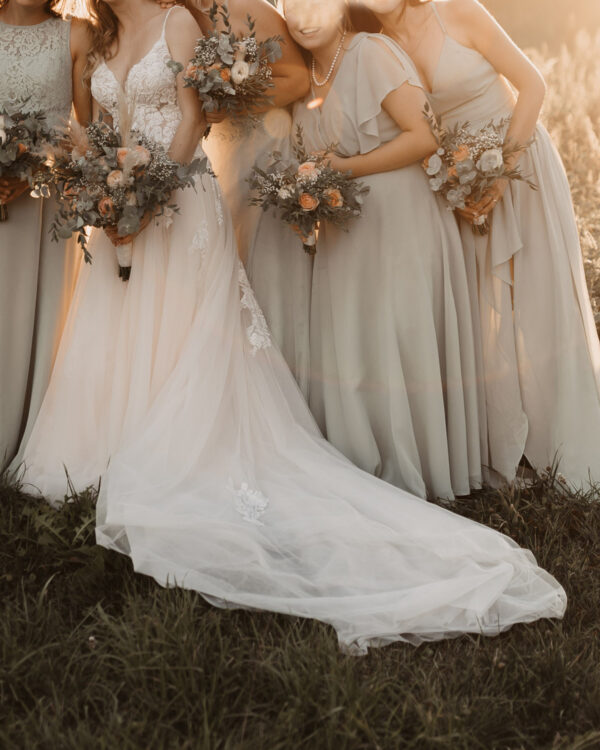 romantisches Brautkleid in der Farbe Blush von Novabella