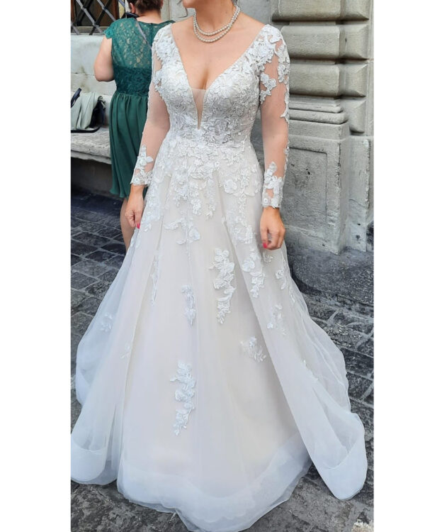 Nr. 4469 Air Luna Novias