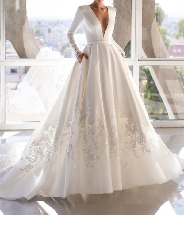 Nr. 4472 Pronovias Brown